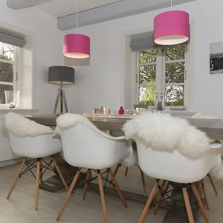 בית נופש Reet Lounge *