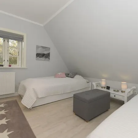Reet Lounge Oevenum